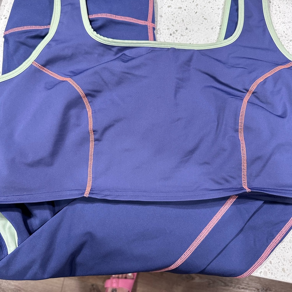 Fabletics 7/8 legging and built in bra crop top